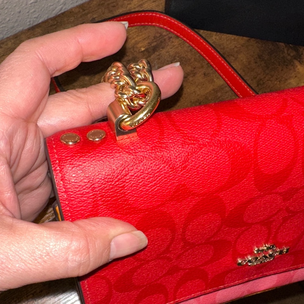 Coach Klare Crossbody Bag in Blocked Signature Canvas. - Picture 9 of 10